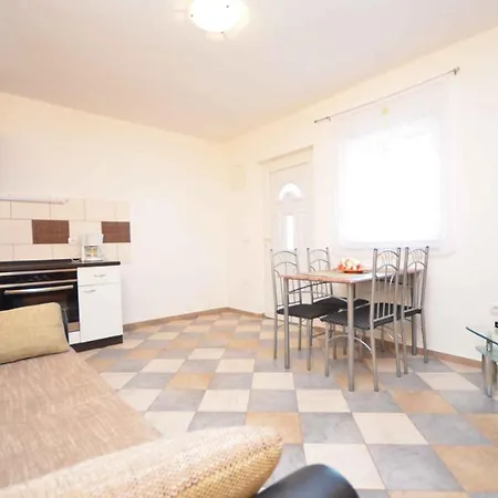 Apartment In - Insel 41306 Vir