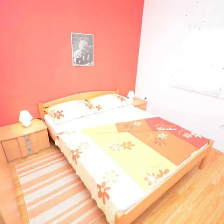 In - Insel 41306 Apartment Vir