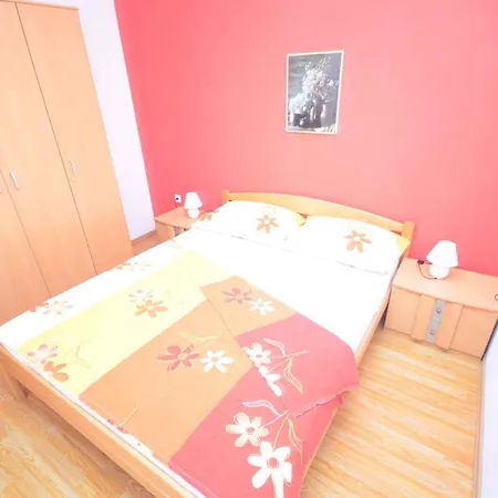 Apartment In - Insel 41306 Vir
