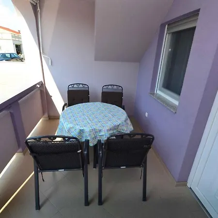 In - Insel 41306 Apartment