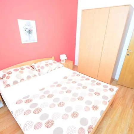 In - Insel 41306 Apartment