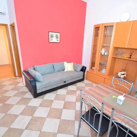 In - Insel 41306 Apartment *