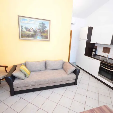 In - Insel 41306 Apartment *